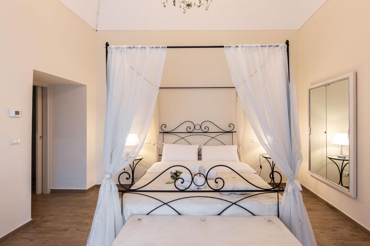 Agora' Castelnuovo Della Daunia Bed and Breakfast Exteriör bild